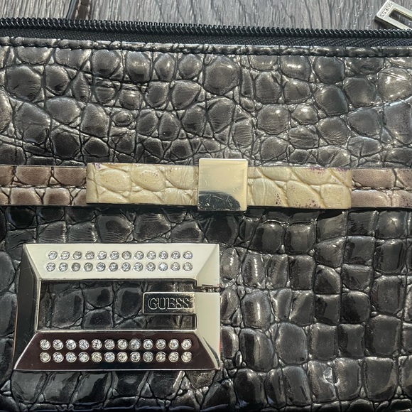 Brown Small Guess shoulder bag crocodile pattern - Picture 6 of 7